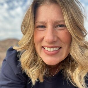 Meet your Posher, Danette